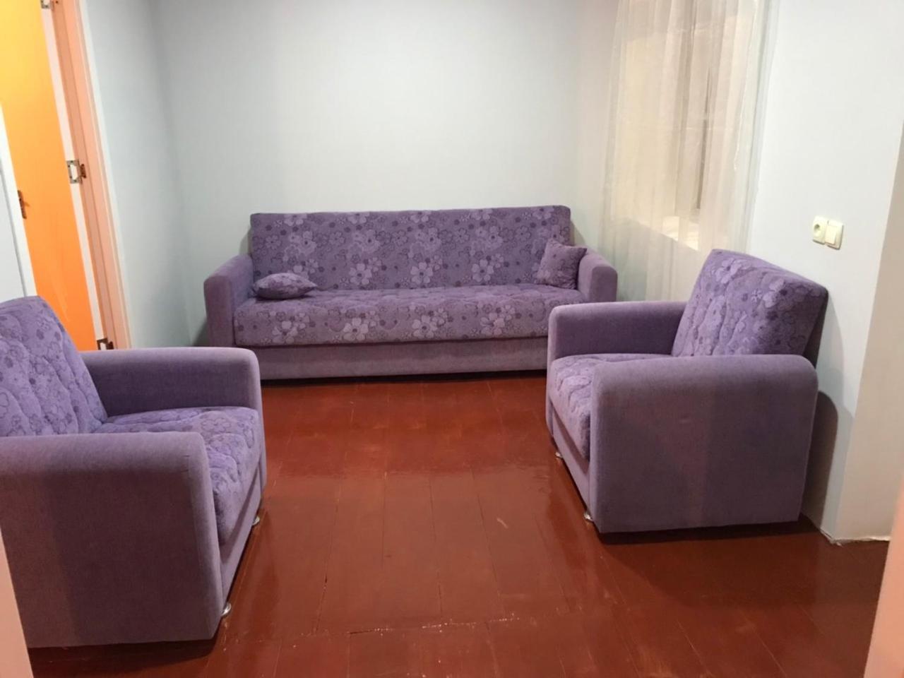 Ciuri'S Guesthouse Zhabeshi Ngoại thất bức ảnh